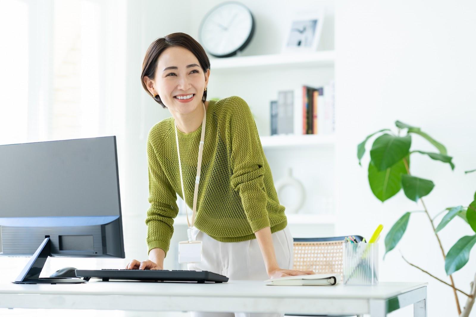 オフィスのビジネスウーマン